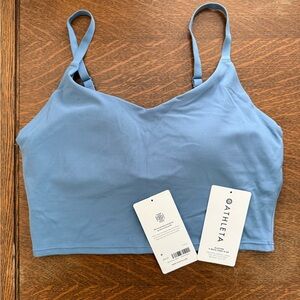 NWOT Athleta Elation V-Neck Crop D-DD - Size M - Chrome Blue